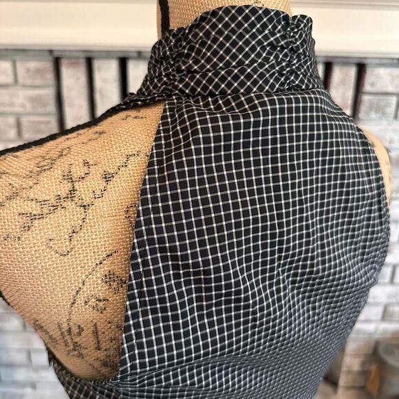 Express Y2K Ruffle Front Structured Plaid Blouse Size Small Black & White - Picture 6 of 12